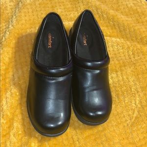 SafeTstep comfort nurses’ shoes